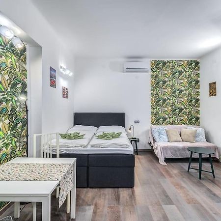 Danube Bank Hideaway Apartamento Budapeste Exterior foto
