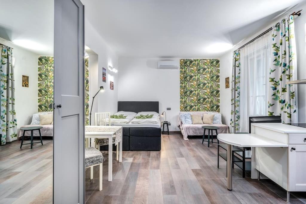 Danube Bank Hideaway Apartamento Budapeste Exterior foto